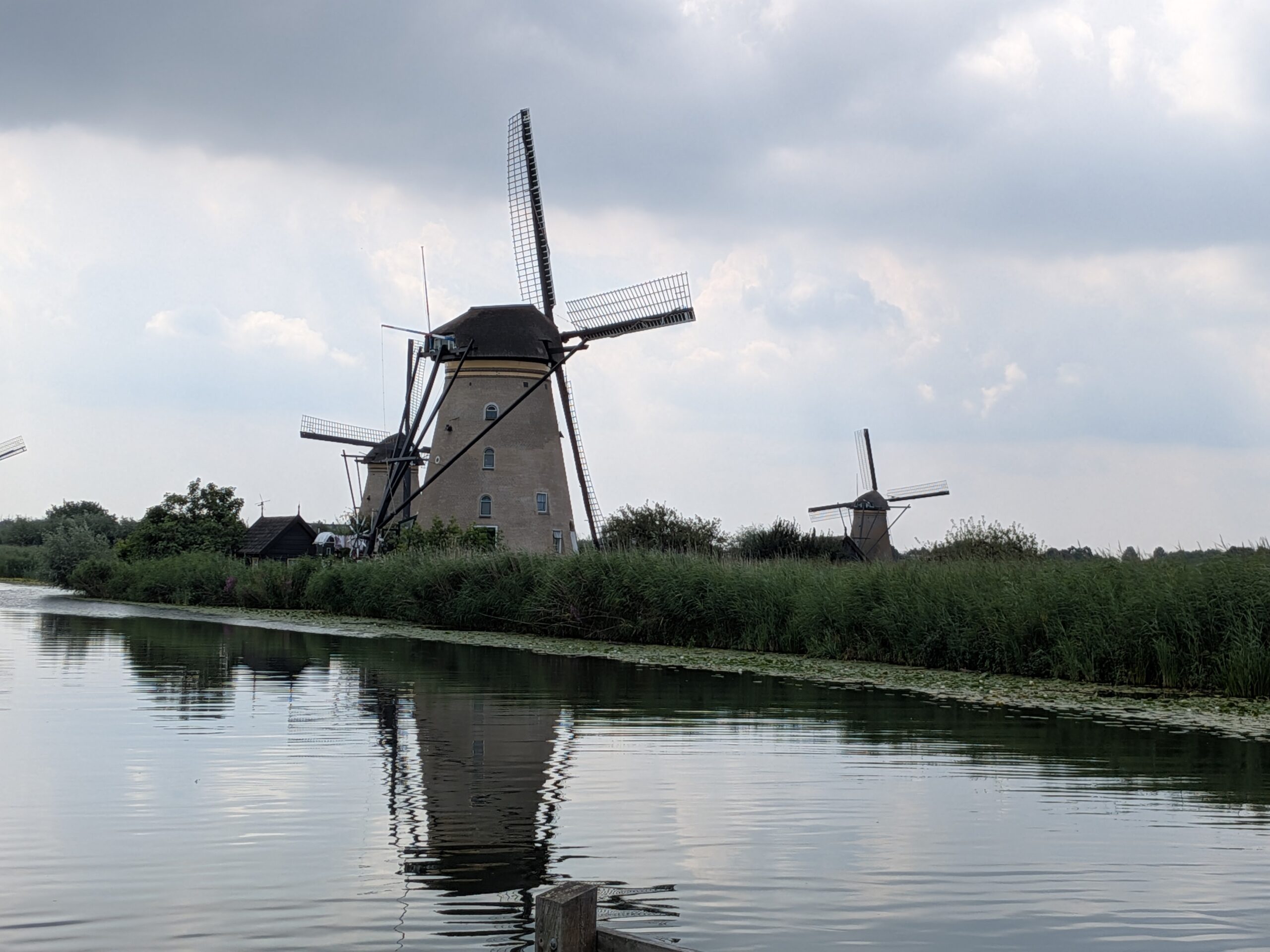 Zwischen Windmühlen, Seerosen und Stroopwafels